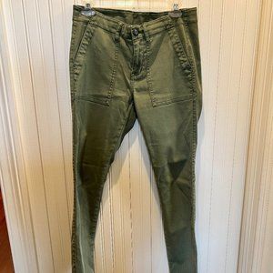Cabi cargo utility pants Size 6 skinny fit